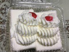 -红宝石·鲜奶小方·海派西点房(丰庄店)