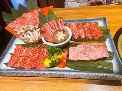-炼火烤肉店