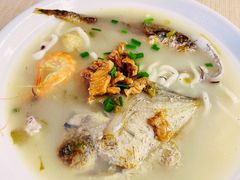 黄鱼三鲜面-面道赞宁海海鲜面(迎凤街店)