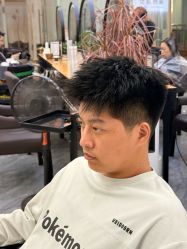 -藤野造型烫染·漂发