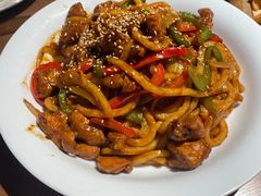 椒麻鸡炒乌冬面-魏客咖啡(中铁中心店)