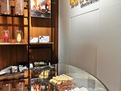 面包甜点陈列柜-Laderach 莱德拉(上海环贸iapm店)