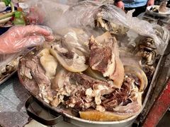 -乌恰市场(彩虹商场店)