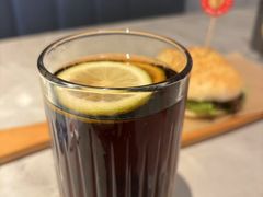 -必胜客(尹山湖歌林公园店)