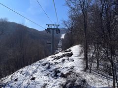 -亚布力新体委滑雪场