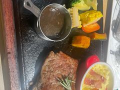 -豪客来牛排(人民东路店)