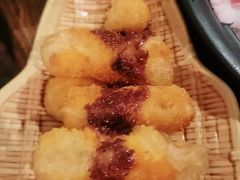 -老牌坊云南鱼豆花火锅(哈西万达店)