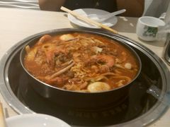 -三清洞摩西韩式年糕火锅(威高广场店)