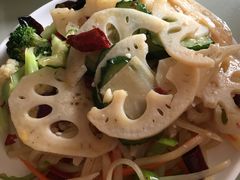 -闫家驴肉老店(华电一校店)