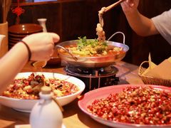 -先启半步颠小酒馆(白麓里店)