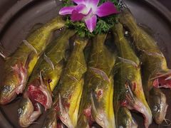 -黄泥岗·地道湖北菜(奥特莱斯店)