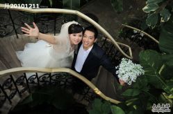 -飞鱼婚纱摄影(宏福大厦店)