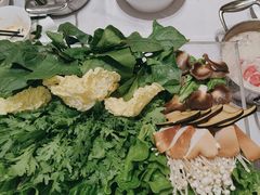 -红鼎豆捞·非遗鲍皇汤火锅(宝丰路店)