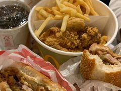 -麦当劳(鄂尔多斯机场店)