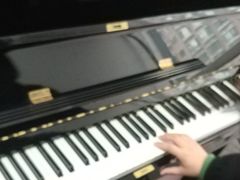 -梅纳·钢琴声乐架子鼓Mena Music(双井店)