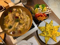 -来龙里 精致 东南亚餐室(万象城店)