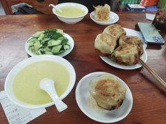 -宝瑞门钉肉饼店