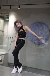 -变画·发型STUDIO