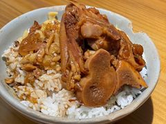-红猪卤肉饭(大西洋美食城店)