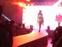 -宁波之星奔驰4S店(海曙店)