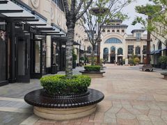 -比斯特上海购物村精品奥特莱斯
