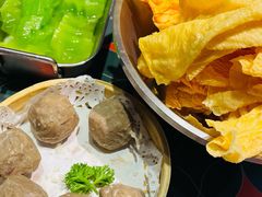 油炸豆皮-南城十里潮汕鲜牛火锅·鲜虾生滚粥(融汇老商埠店)