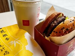 -麦当劳(宜昌东山大道店)