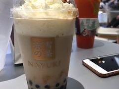 -奈雪的茶(亨特国际广场店)