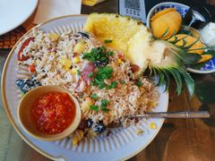 菠萝炒饭-simply thai天泰(世纪汇店)