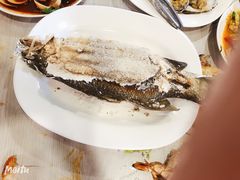-拉威海鲜市场