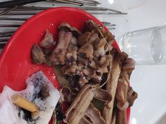 -清真磊磊烧烤老店(饮虎池街34号店)