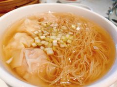 鲜虾云吞面-御宝轩(益丰·外滩源店)