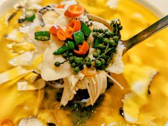 -川流不息·地道川菜·小龙虾(新松江路店)