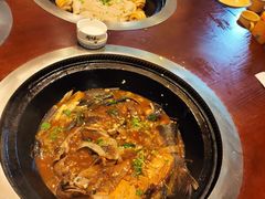 -万里闯关东铁锅炖菜馆(高新旗舰店)