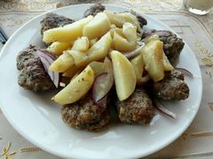 牛肉饼土豆条-卓娅俄餐厅(恩和俄罗斯民族乡店)