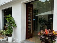 -Mark&Mars Restaurant
