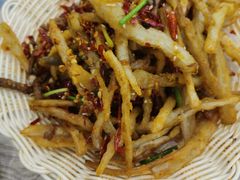 -江城燕子大排档(江汉路步行街店)