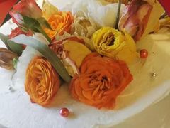-小苍兰风铃草·礼物蛋糕(沈阳店)