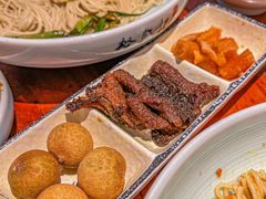 -裕兴记•蟹黄面馆(人民广场店)