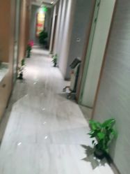 -苑苑vbeauty科技美容SPA