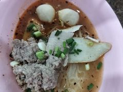 -榮泰米粉湯(Left Shop)