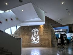 -抱抱地球咖啡馆(国家海洋博物馆店)