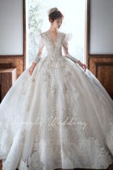 -艾米丽婚纱礼服