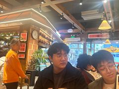 -巴卤社老火锅(财富店)