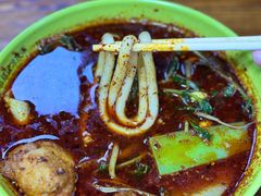 -不起眼麻辣烫凉皮店