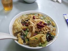 -丽丽三鲜螺蛳粉(田林路店)