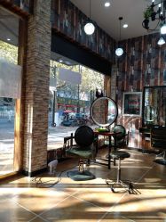 -线索名剪接发造型