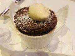 -AZUR聚(香格里拉饭店)