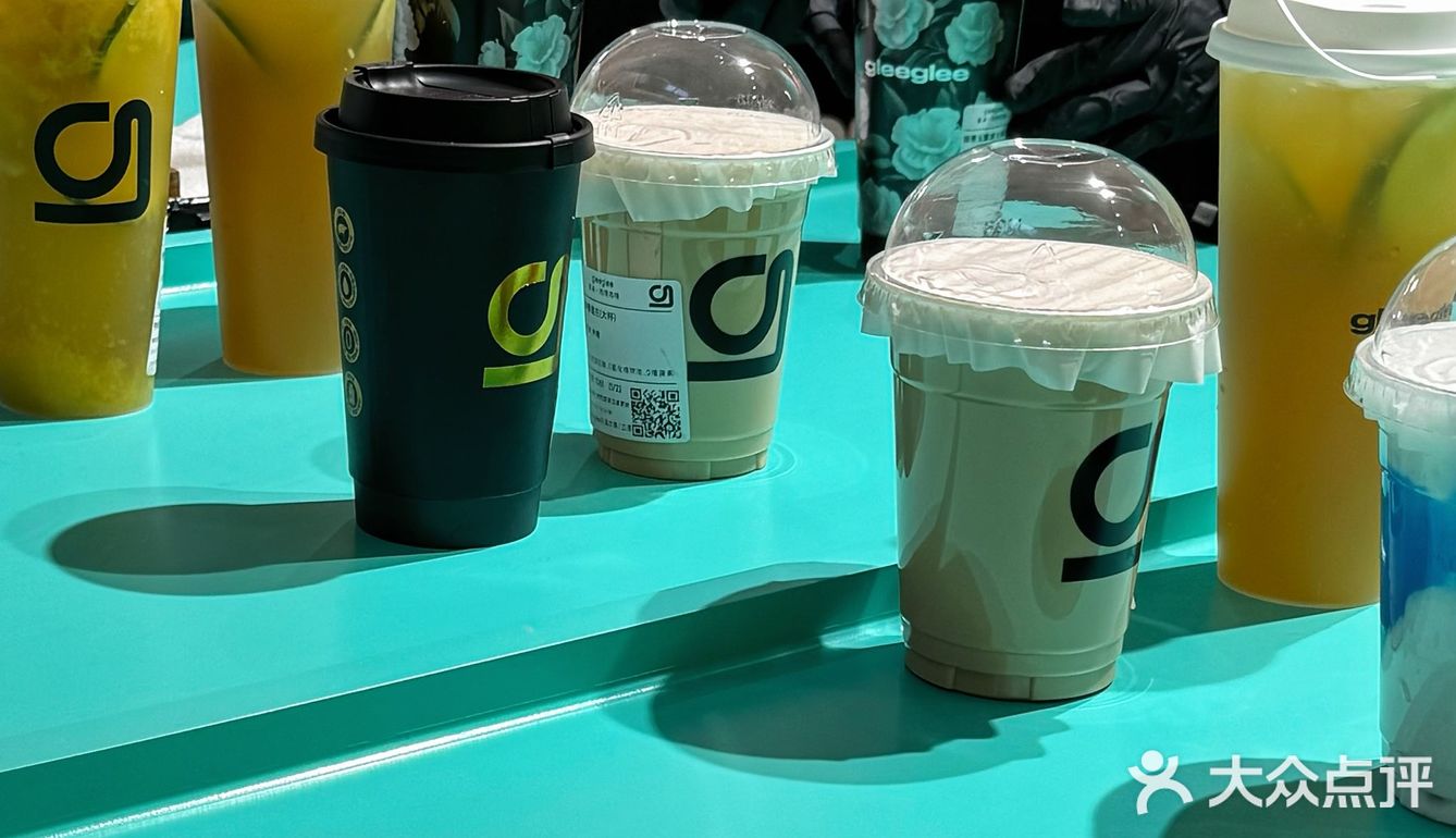 属于北京的本土奶茶 多巴胺风一下成为各大商圈里最靓的仔