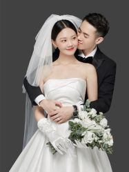 -光阴的故事婚纱摄影(苏州店)